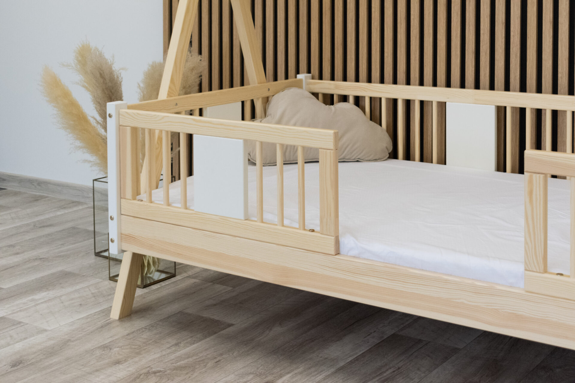 Børneseng TIPI LUNA